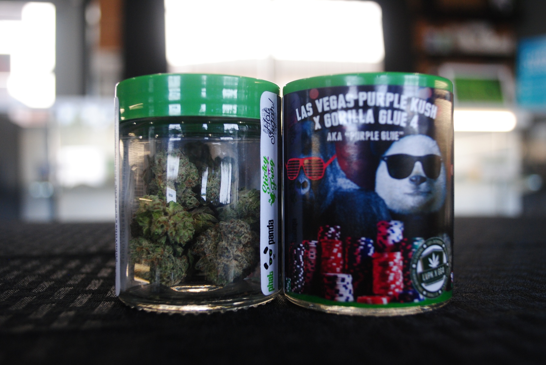 Purple Glue (Vegas Purple Kush x Gorilla Glue) Product image