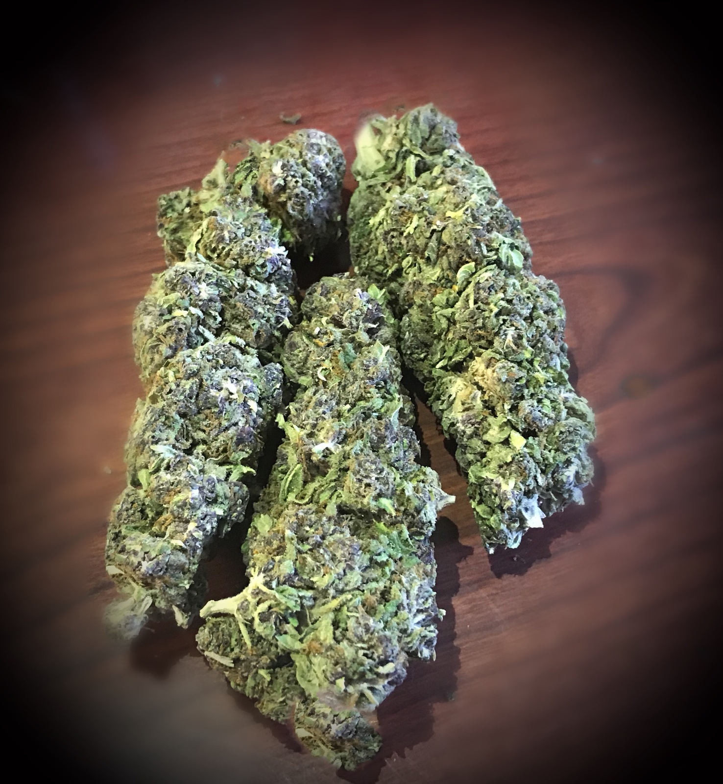 Jager: strain page photo, credit allbud.s3.amazonaws.com, copyright status shown with credit copyright unverified