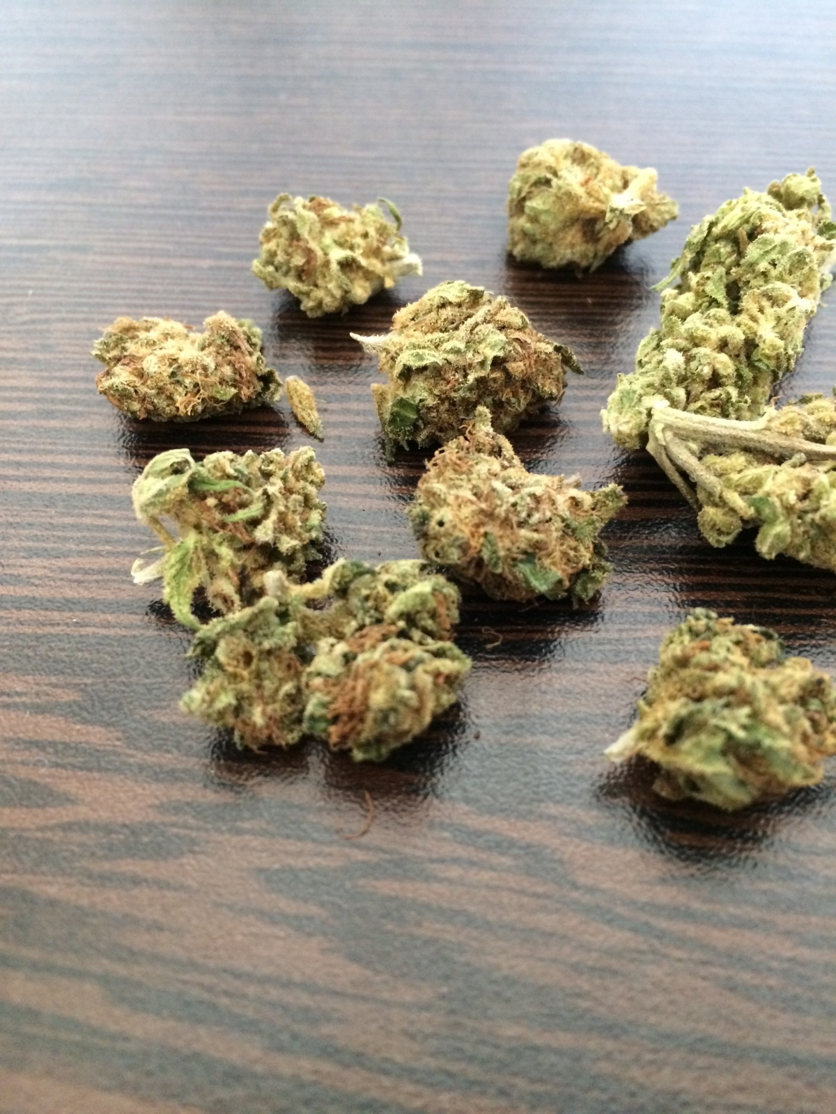 Swazi Gold: strain page photo, credit allbud.s3.amazonaws.com, copyright status shown with credit copyright unverified